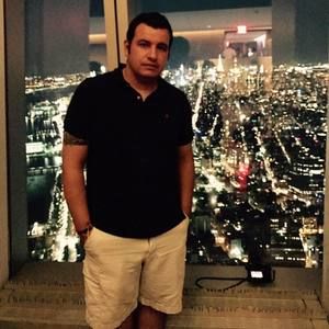 Meet your Posher, William andres